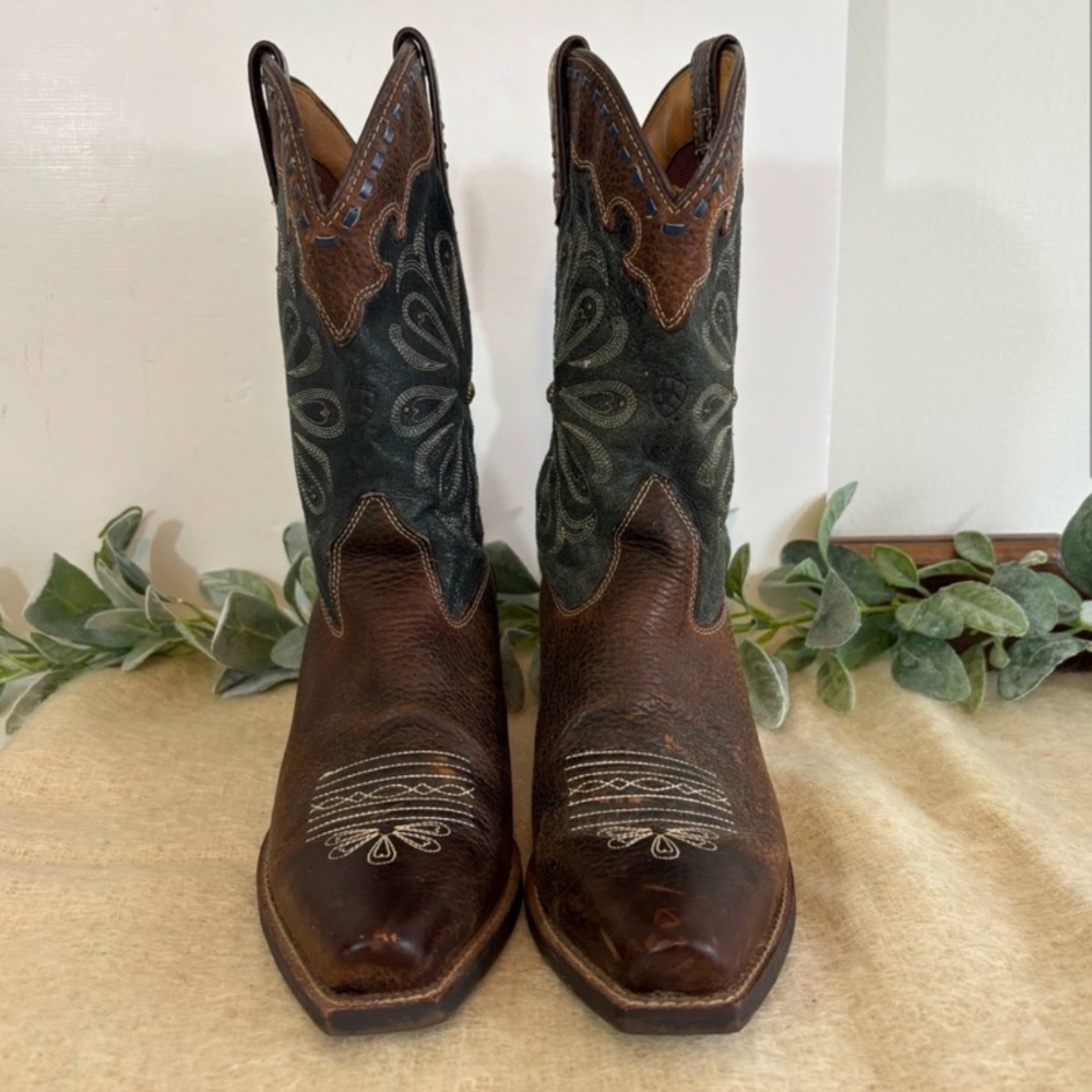 Ariat Western Daisy cowboy boots women size 9.5 B brown blue leather studded